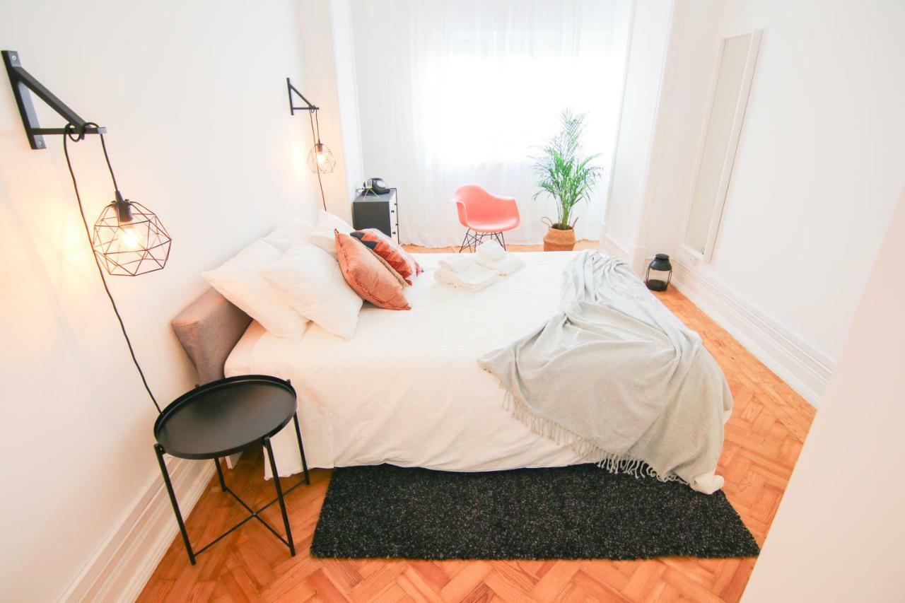 Amazing Apartment Fully Renovated In Center ลิสบอน ภายนอก รูปภาพ